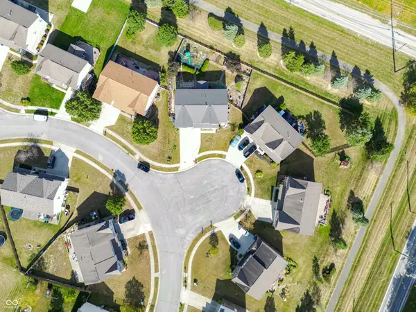 10723 Pokagon WAY, Indianapolis, IN 46239