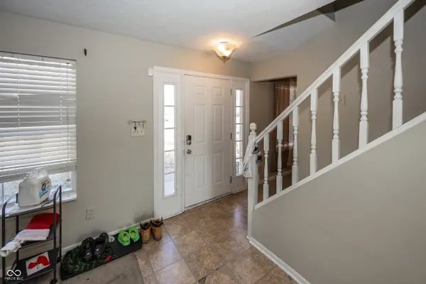 6116 Bartley CT, Indianapolis, IN 46236
