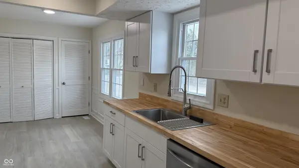 104 Walnut CT, Noblesville, IN 46062