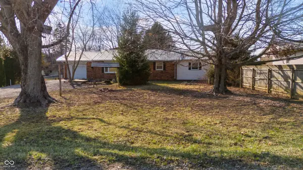251 S Gabbard RD, Connersville, IN 47331
