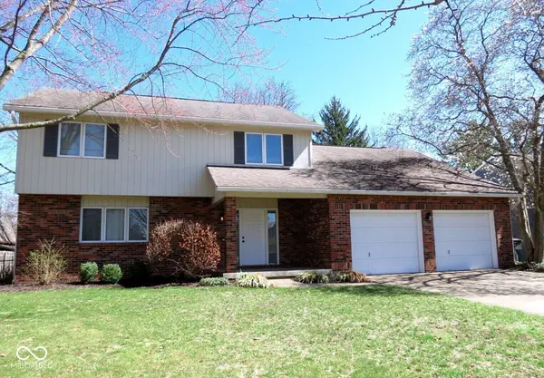 3705 River RD, Columbus, IN 47203