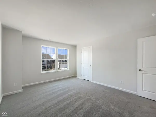 733 Keepsake RUN, Greenwood, IN 46143