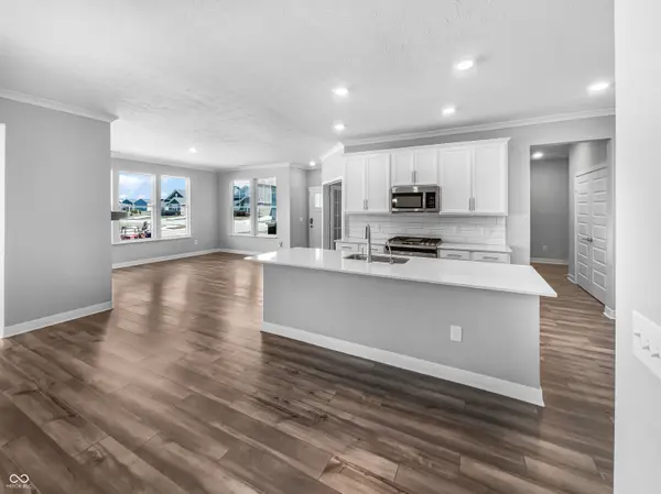 3124 Sharon CIR, Brownsburg, IN 46112