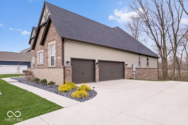 16193 Burnt Rock LN, Fortville, IN 46040