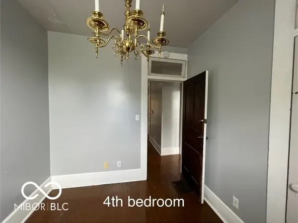 415 Oak ST, Terre Haute, IN 47807