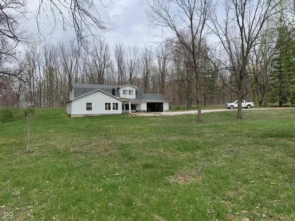2986 N Coloma RD, Bloomingdale, IN 47832