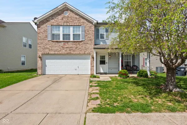 350 Springfield CIR, Greenwood, IN 46143