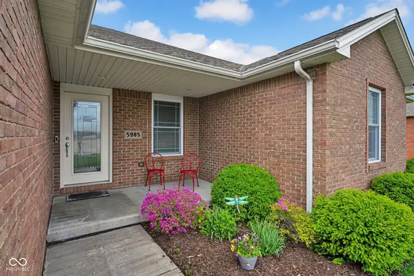5985 Spring Meadow LN, Seymour, IN 47274