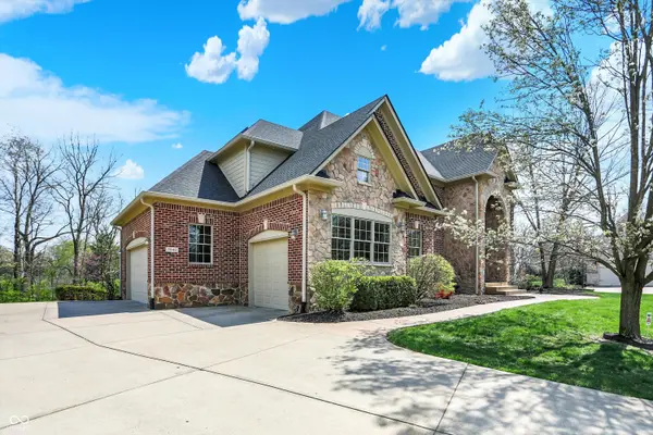3940 Woodcrest CT, Westfield, IN 46062