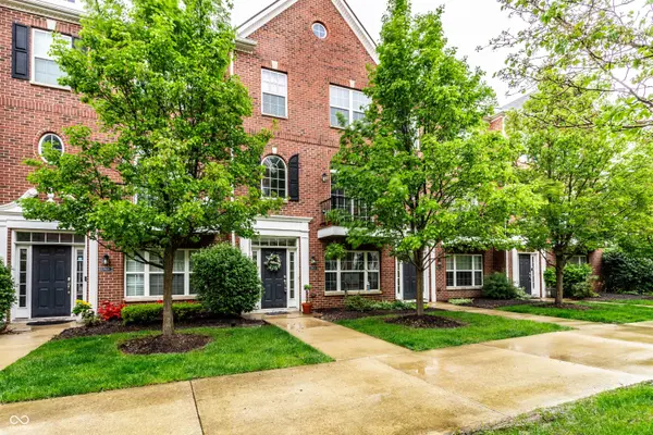 11905 KELSO DR #3, Zionsville, IN 46077