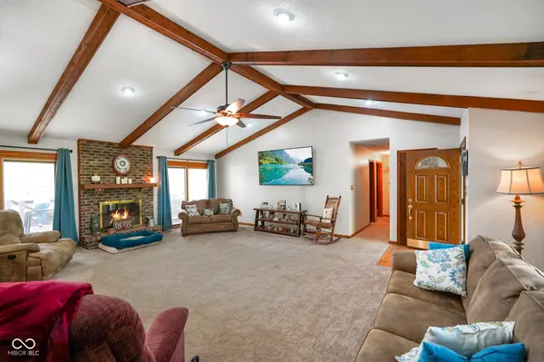 12142 N Paddock RD, Camby, IN 46113