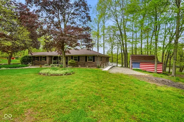 12142 N Paddock RD, Camby, IN 46113