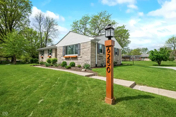 6250 Seminole DR, Indianapolis, IN 46259