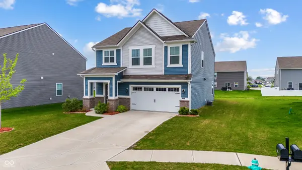1464 Buckland CT, Avon, IN 46123