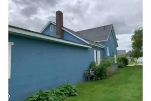 329 S Court ST, Sullivan, IN 47882