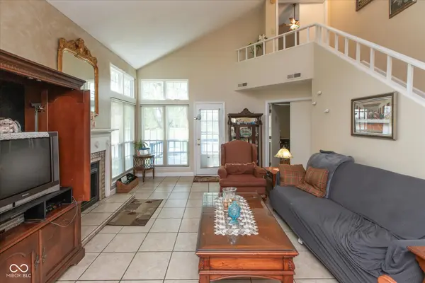 7608 Harbour, Indianapolis, IN 46240