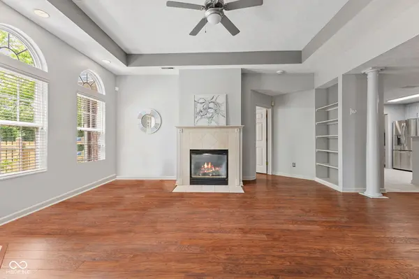 2726 Reflection WAY, Greenwood, IN 46143