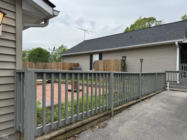 4020 Van Bibber Lake Estate, Greencastle, IN 46135