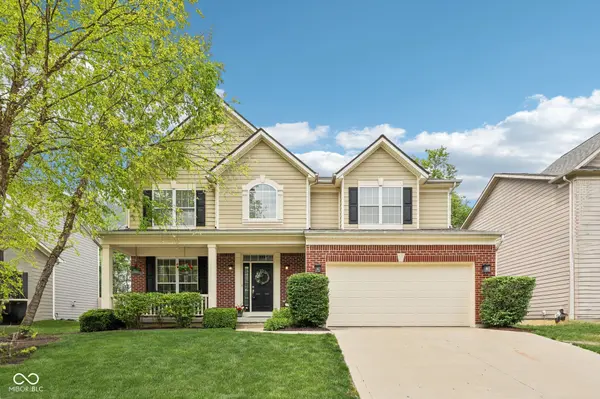 764 Bloor Woods CT,  Zionsville,  IN 46077