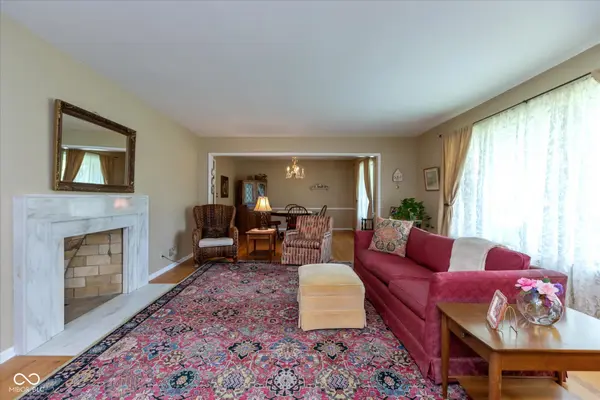 7401 Spring Mill RD, Indianapolis, IN 46260