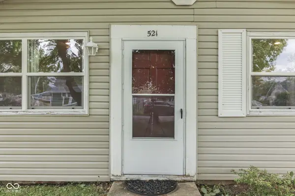 521 Elmhurst PL, Whiteland, IN 46184