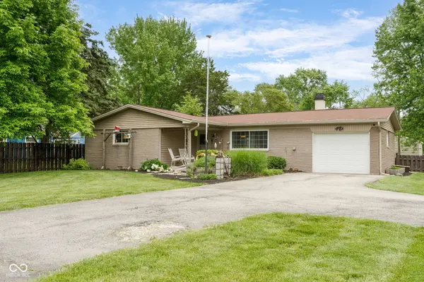 800 E 104th ST, Carmel, IN 46280