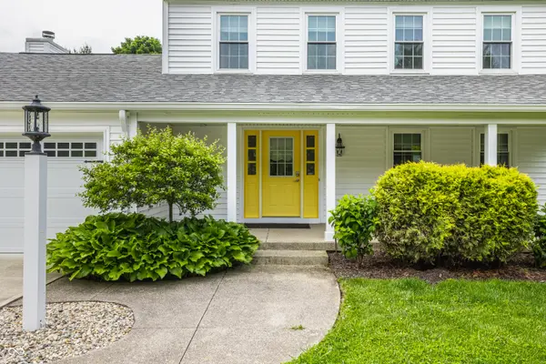 10833 Marquette RD, Zionsville, IN 46077