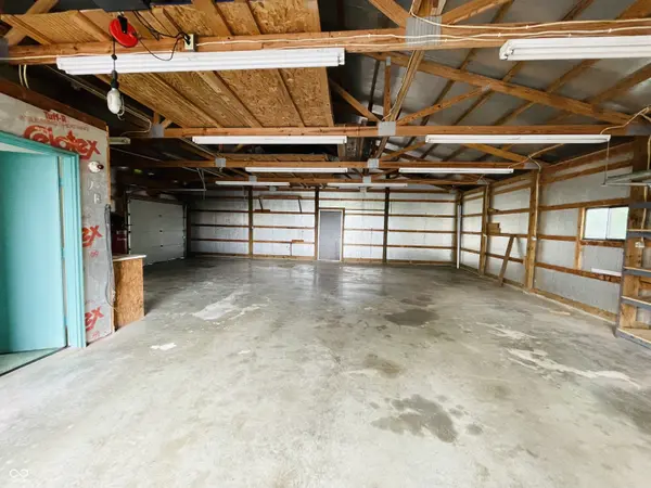 3925 S Flatrock River RD, Rushville, IN 46173