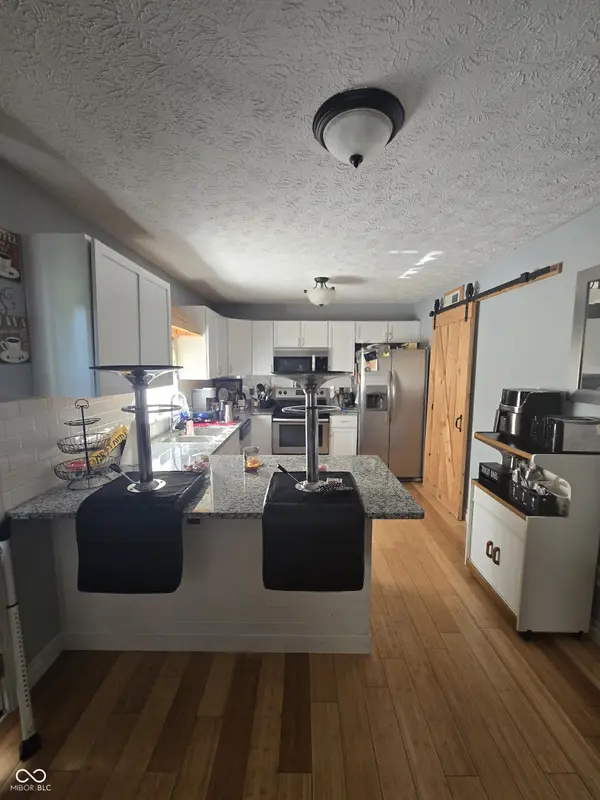 2248 Salem Park DR, Indianapolis, IN 46239