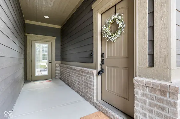 7152 Cherry Creek BLVD, Carmel, IN 46033