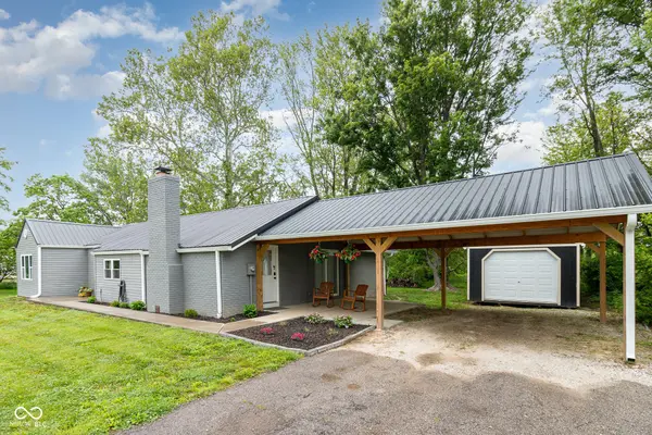 9432 State Road 48, Aurora, IN 47001