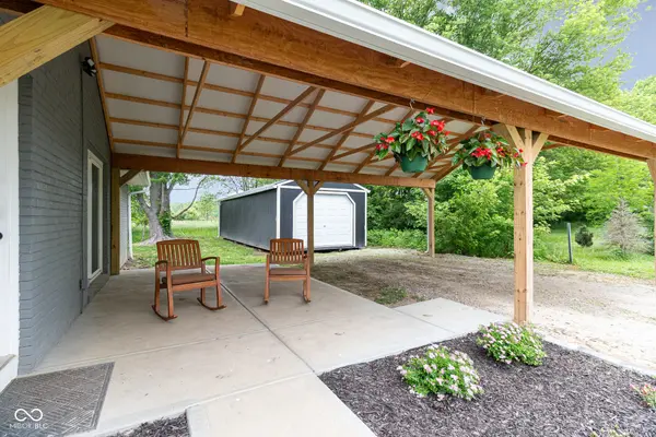 9432 State Road 48, Aurora, IN 47001