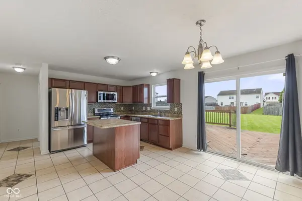 11531 Short Iron LN, Indianapolis, IN 46235