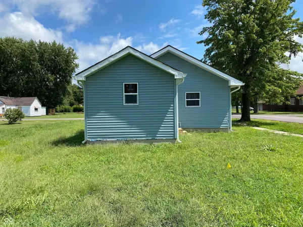 14625 N Oak ST, Carbon, IN 47837
