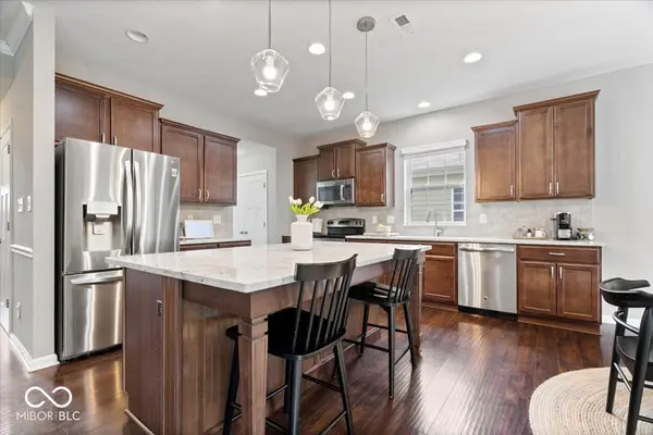 7249 Red Maple DR, Zionsville, IN 46077