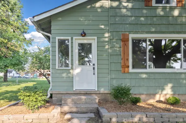 106 N Blake ST, Sheridan, IN 46069