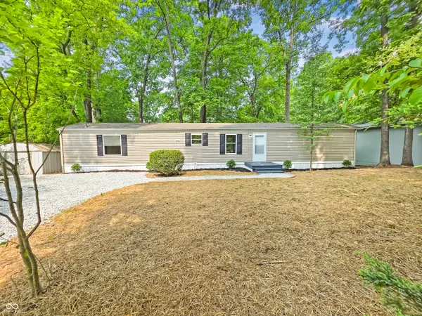 12861 E Shady Meadows, Solsberry, IN 47459