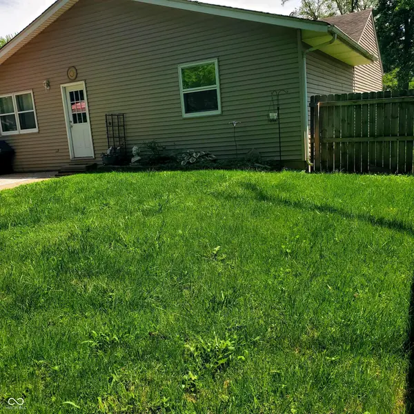 226 N Park DR, Seymour, IN 47274
