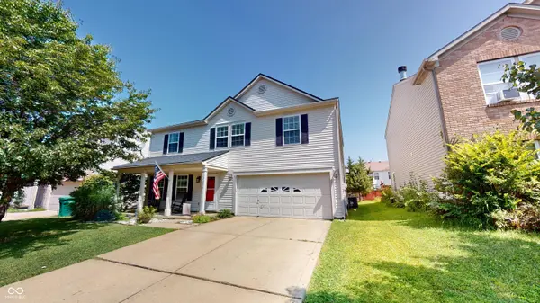 10900 Clear Spring DR, Camby, IN 46113