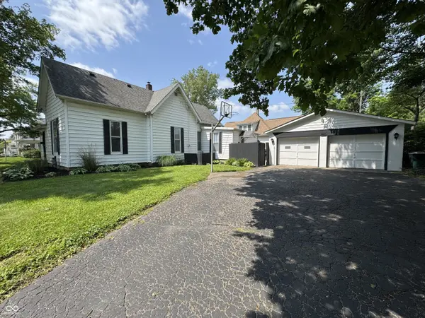 901 N Harrison ST, Rushville, IN 46173