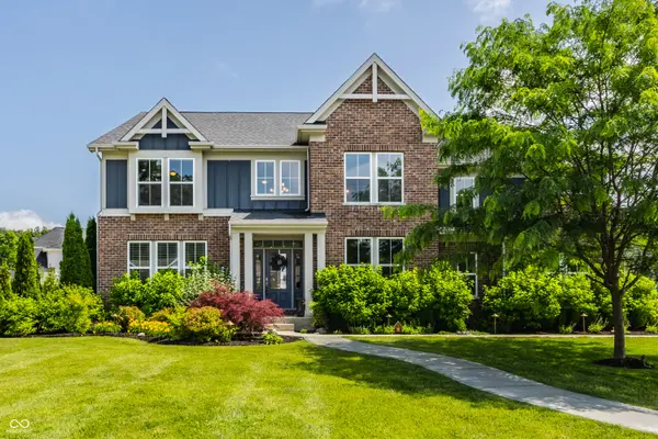 16310 Nightshore LN, Fishers, IN 46037