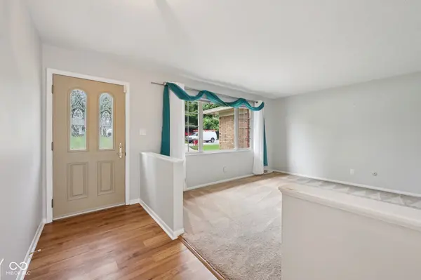 230 Love AVE, Greenwood, IN 46142