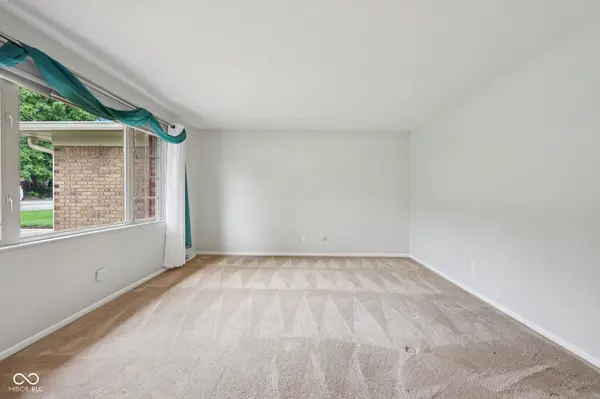 230 Love AVE, Greenwood, IN 46142
