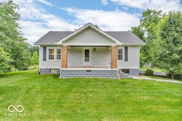 1130 E 105th ST, Carmel, IN 46280