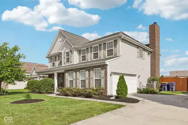 6622 W Dickens XING, Mccordsville, IN 46055
