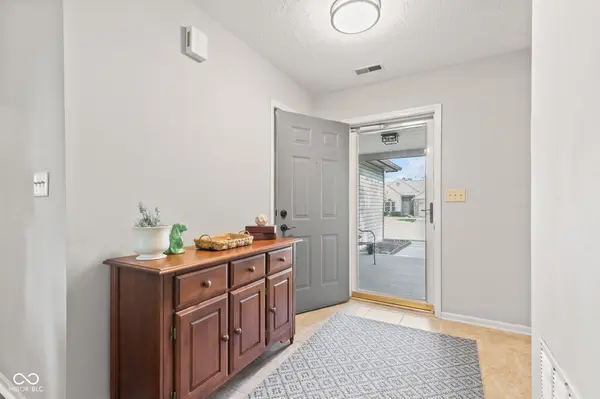444 Austin DR, Avon, IN 46123