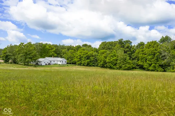 9030 E 700 S, Elizabethtown, IN 47232