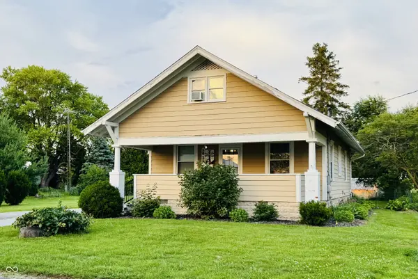 1011 S Bringhurst RD, Bringhurst, IN 46913