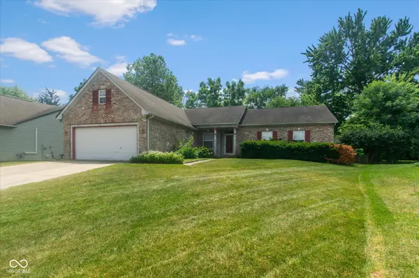 4625 Pine Park LN, Indianapolis, IN 46268