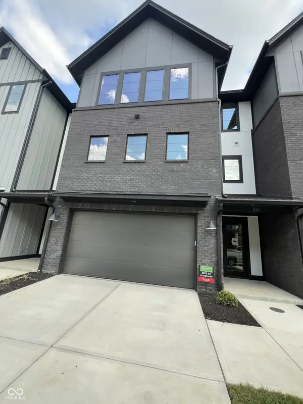 184 Midland Trace LOOP, Westfield, IN 46074